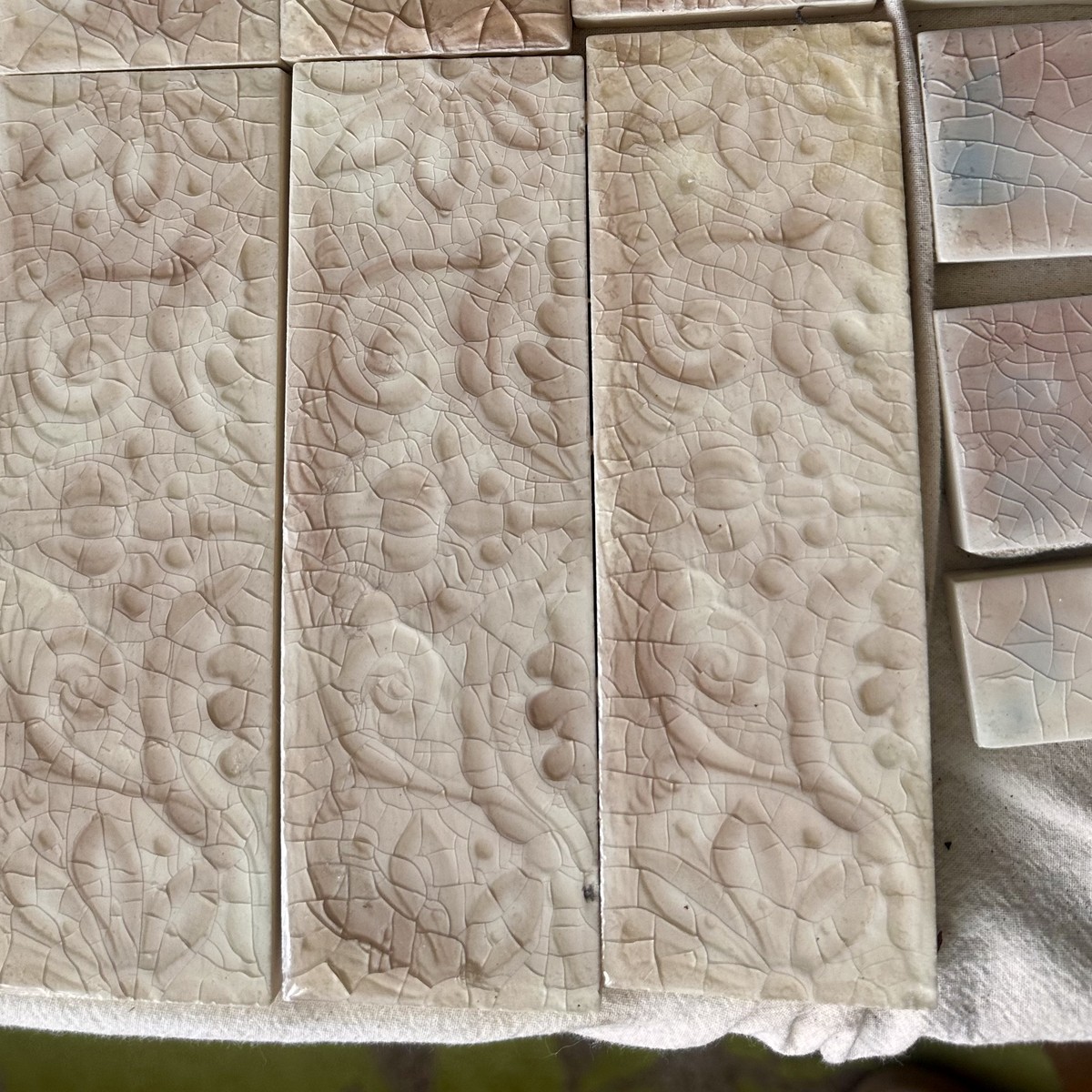 Antique Robertson Embossed Border Tiles - Ivory - 6x2 - Sold Per Tile