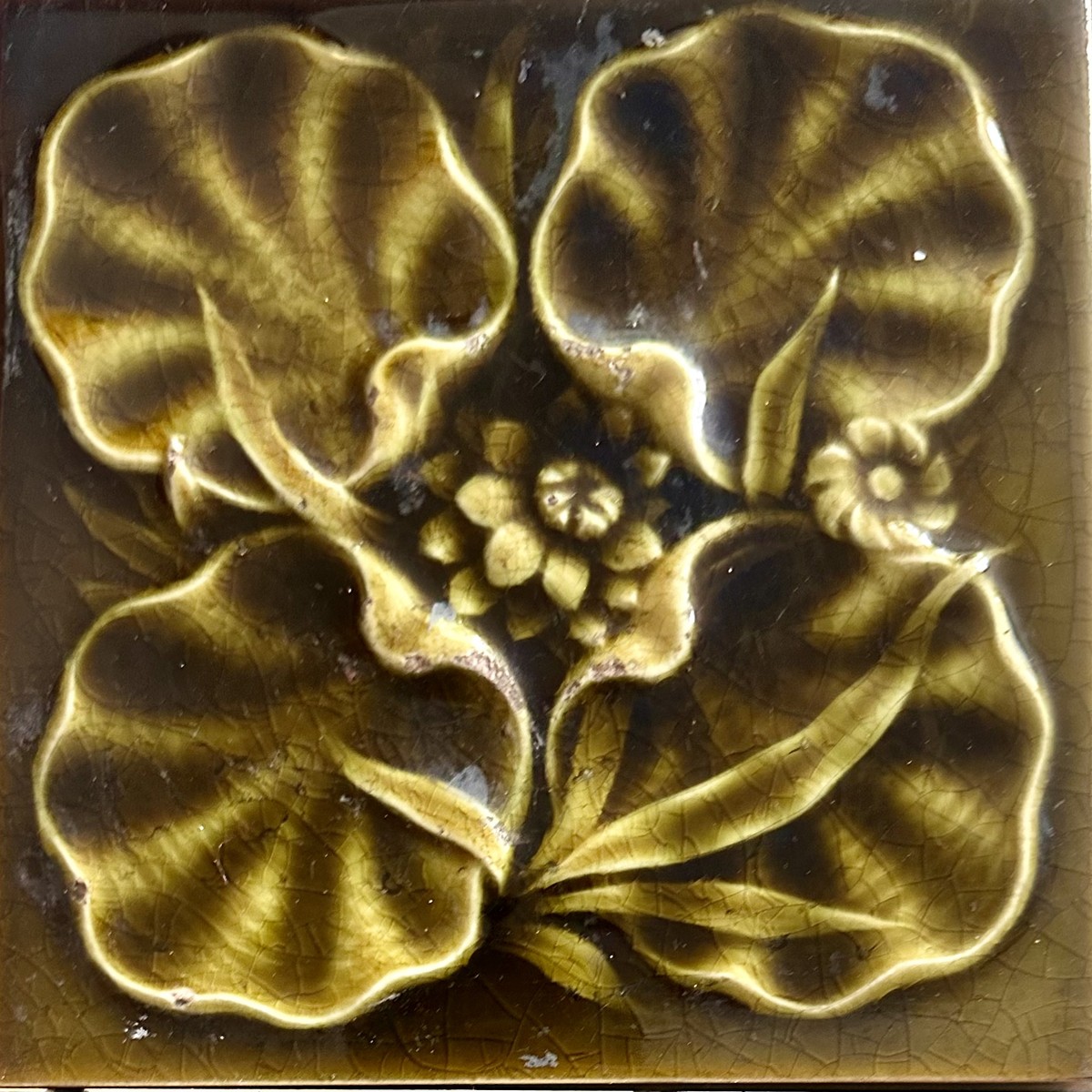 Antique AETCO Majolica Water Lily Tiles - Olive Green - 6x6