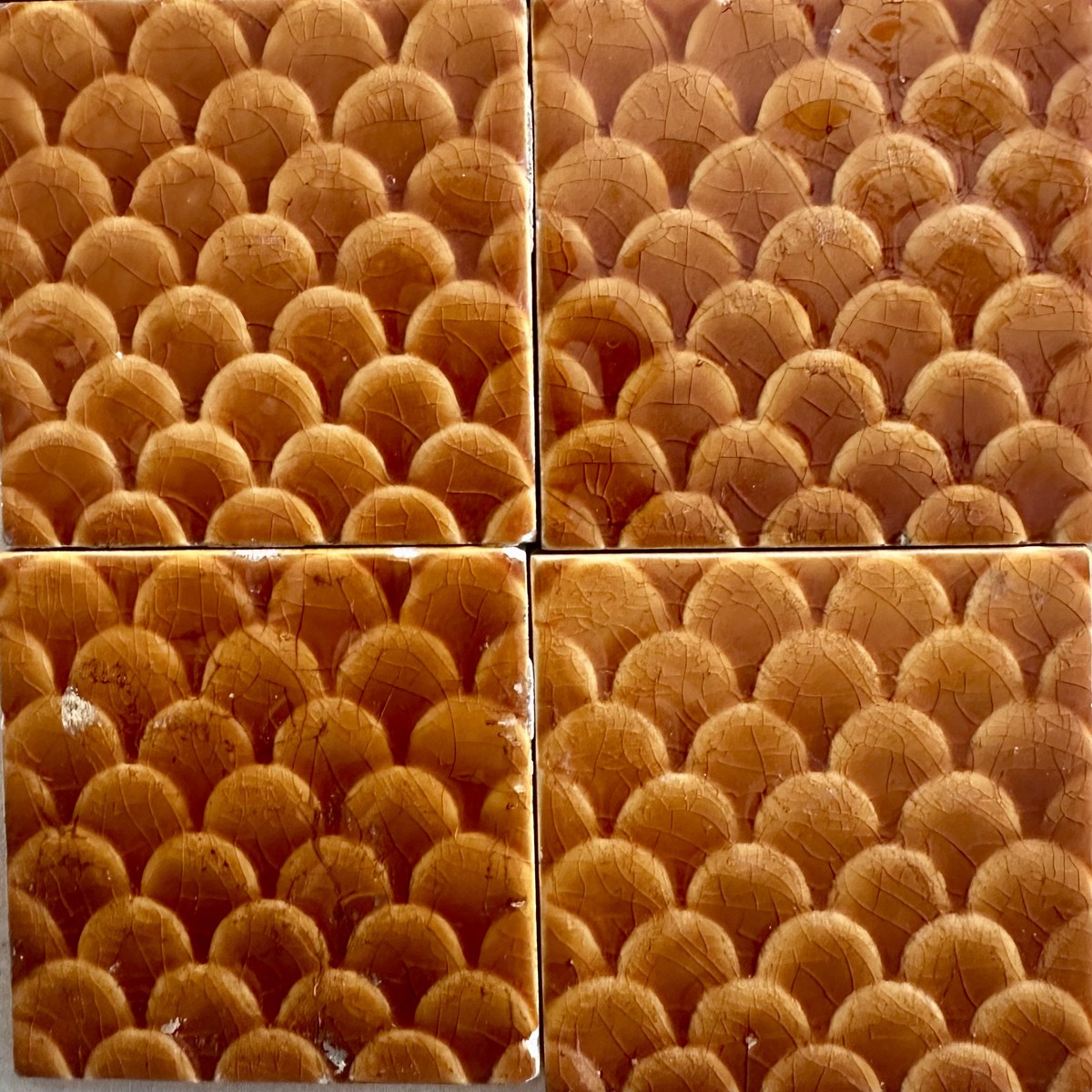 Antique Trent Fish Scale Tiles - Amber - 3x3 - Sold Per Tile