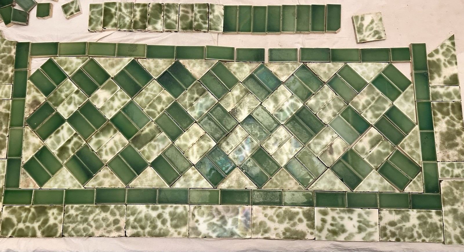 Antique AETCO Hearth Set — Zanesville Manor, Jade Mineral Green, c.1890 - Image 4