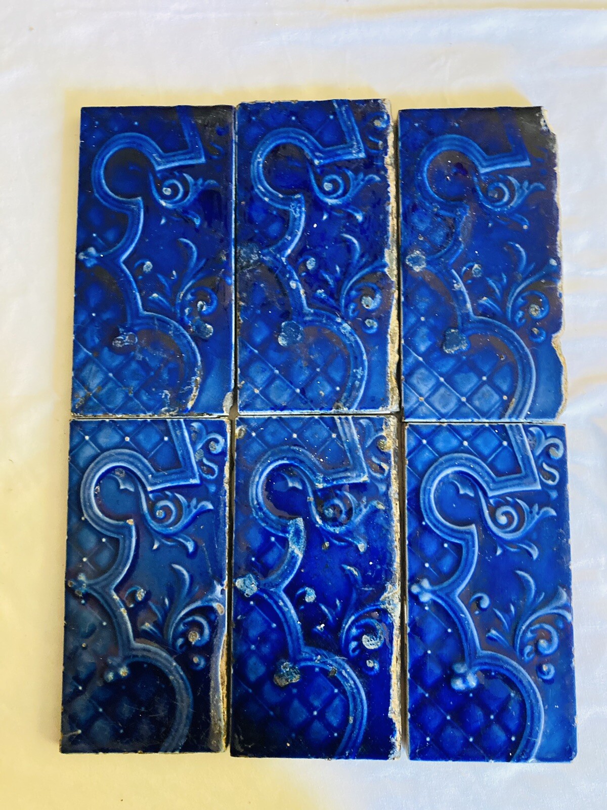 Antique Majolica Border Tile — Cobalt Blue, 3x6