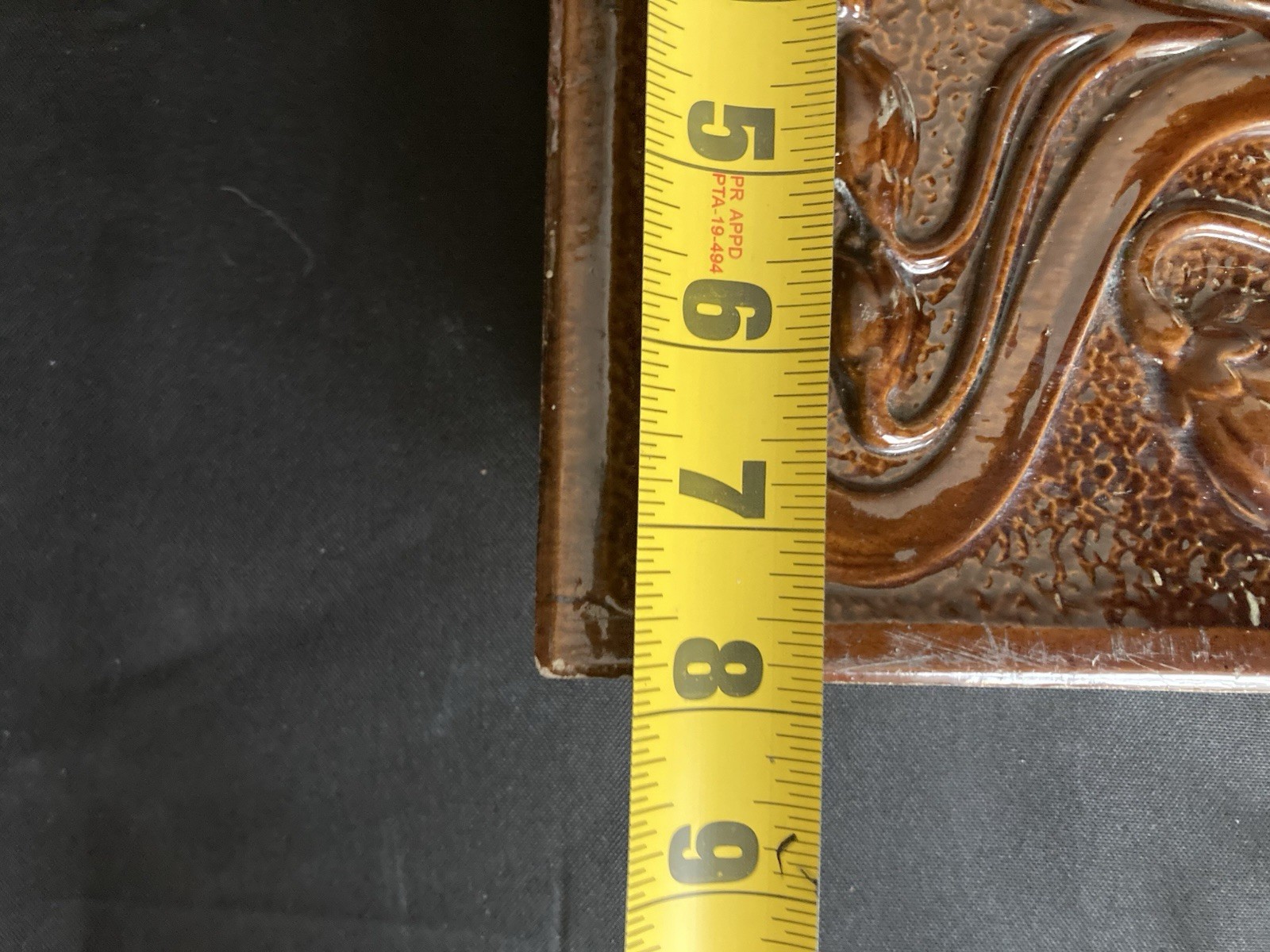Antique Austro-Hungarian Stove Tile — Chestnut Art Nouveau Relief, Pressburg - Image 3