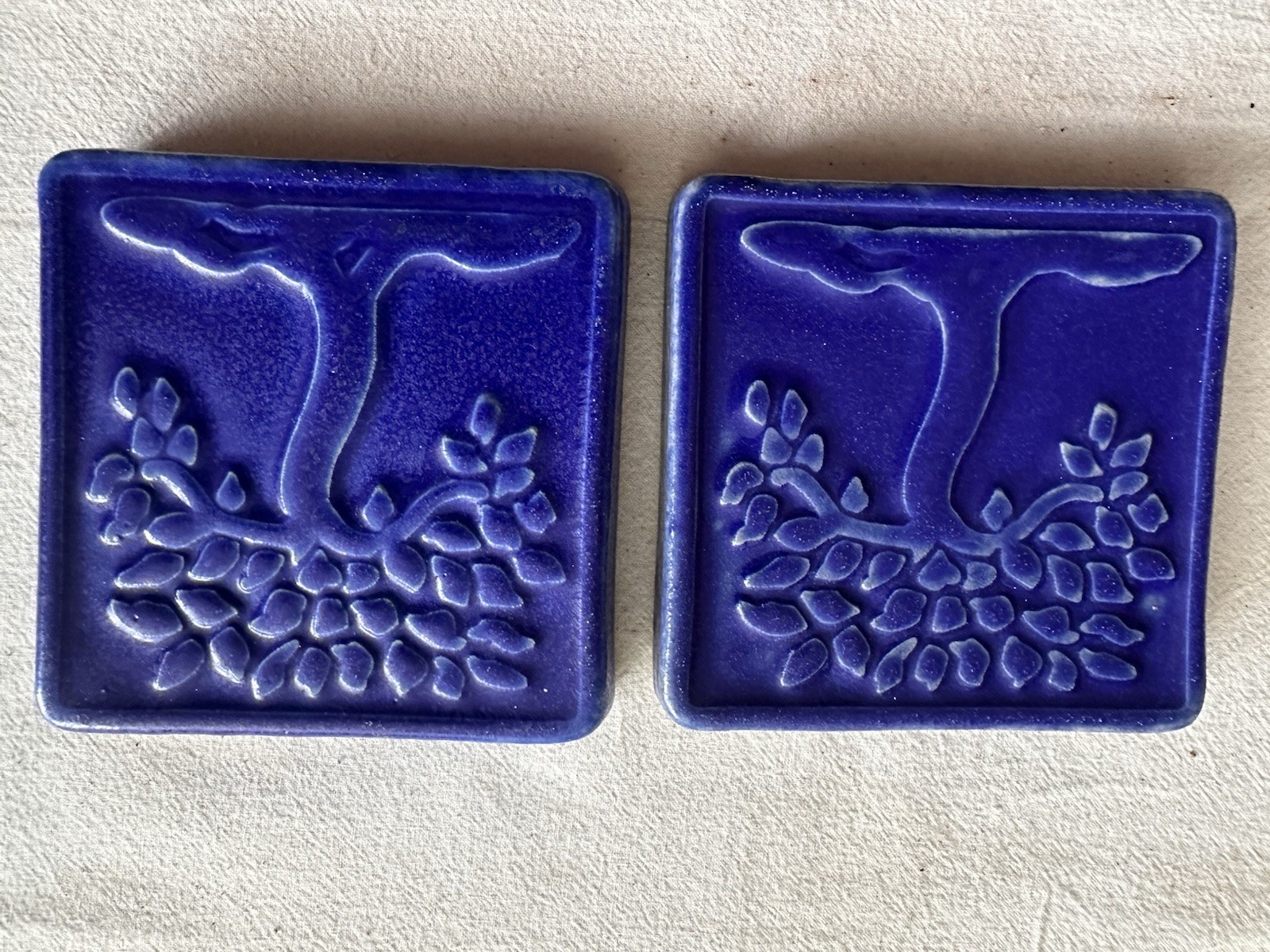 Pewabic Pottery Cobalt Blue Leaf Tile — Detroit, 4x4 - Image 2