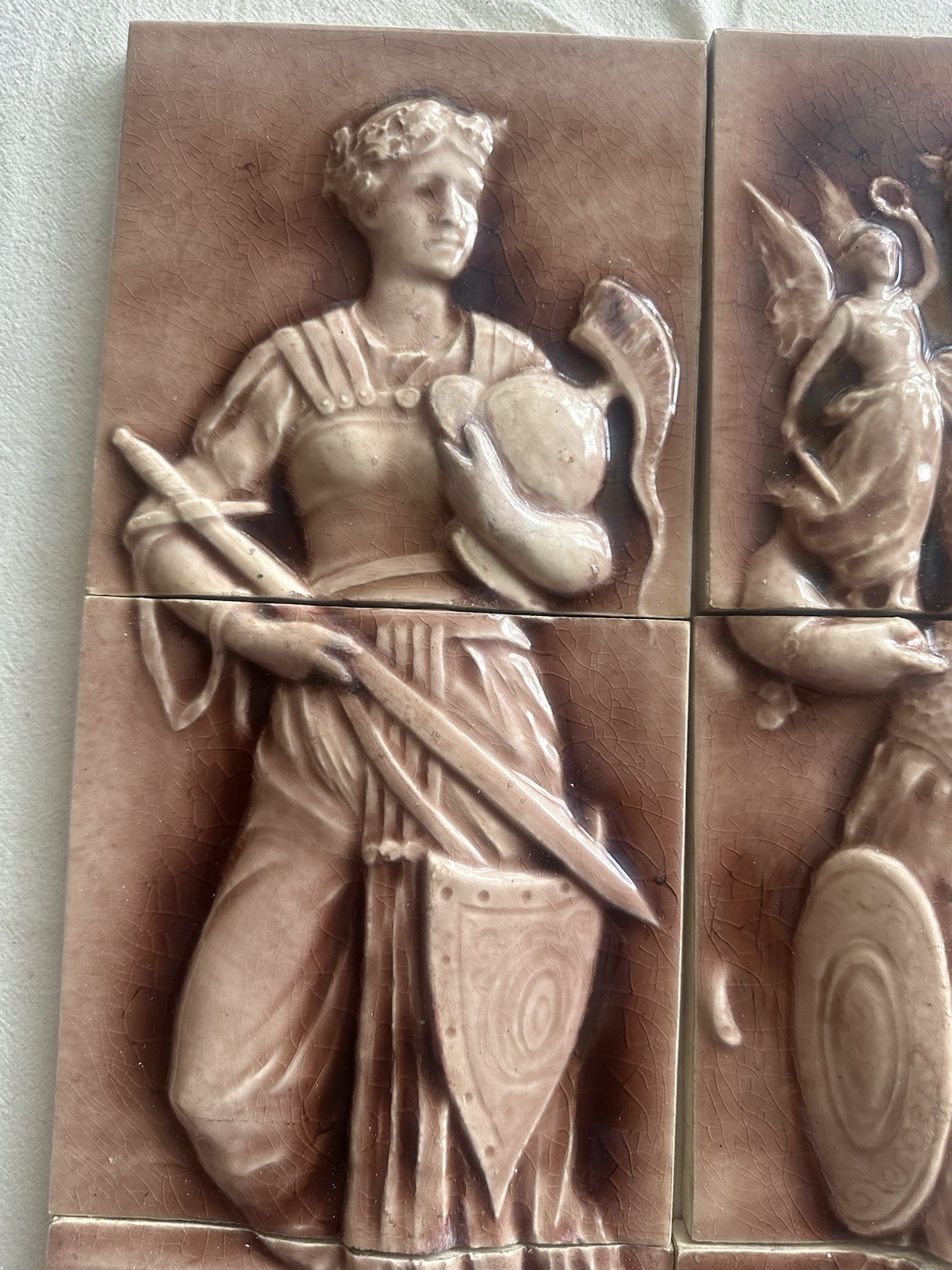 Antique Kensington Guerre & Victoire Figural Panel Pair — Attr. Herman Carl Mueller - Image 3