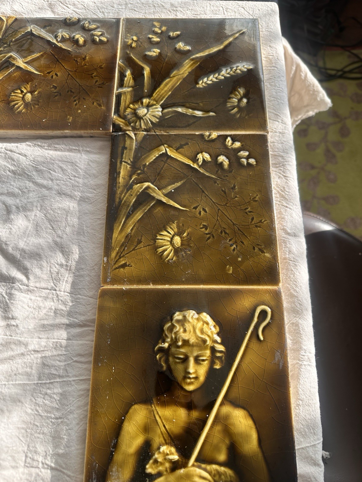 Antique Trent Figural Fireplace Surround — William Gallimore, c.1886–1895 - Image 3