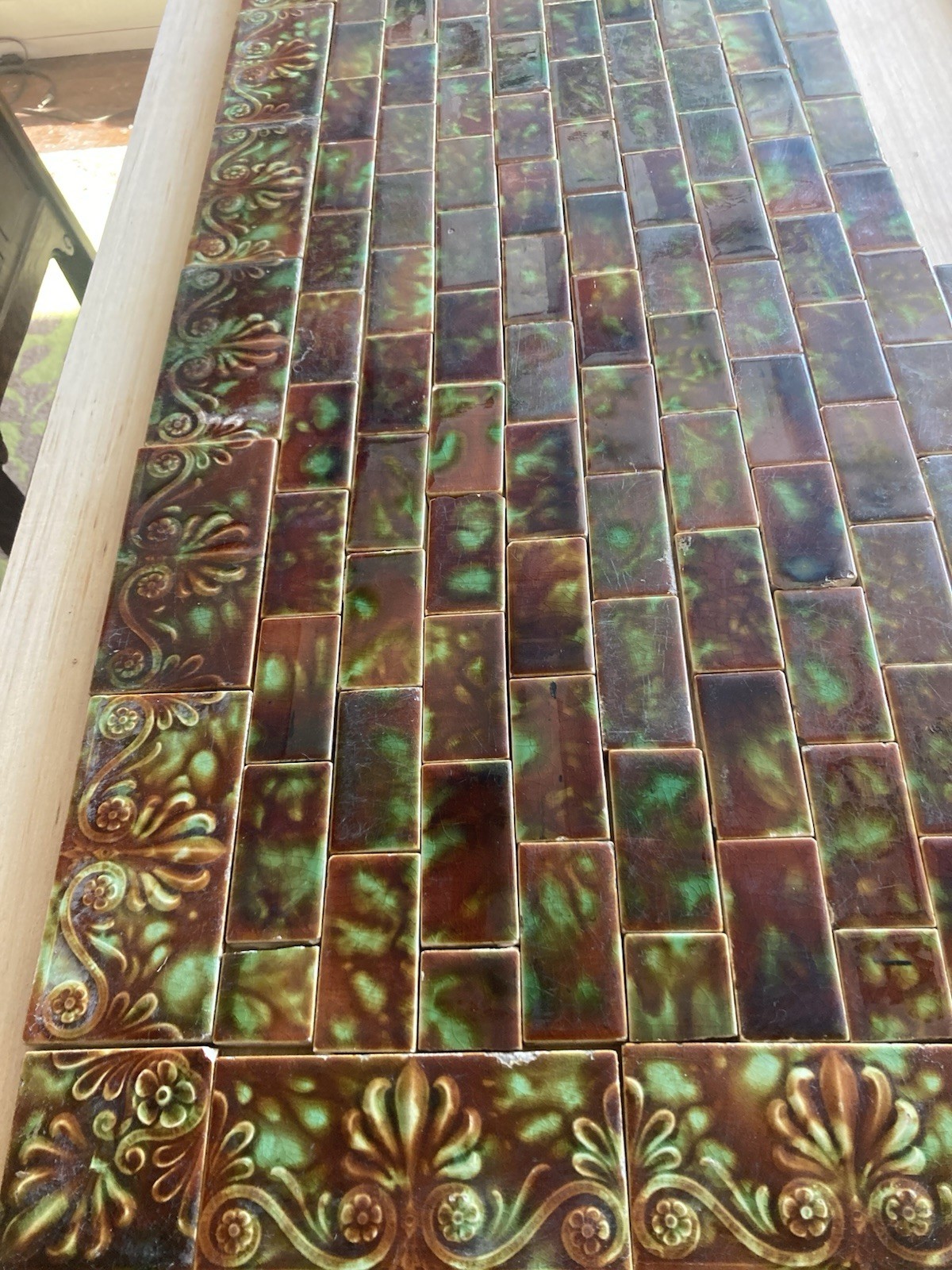 Complete AETCO Flame Green Tile Surround and Hearth - 12 sq ft - Floral Border - Image 5