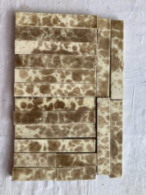 Antique Caramel Spotted Giraffe-Glaze Tile Lot — 20 Pieces